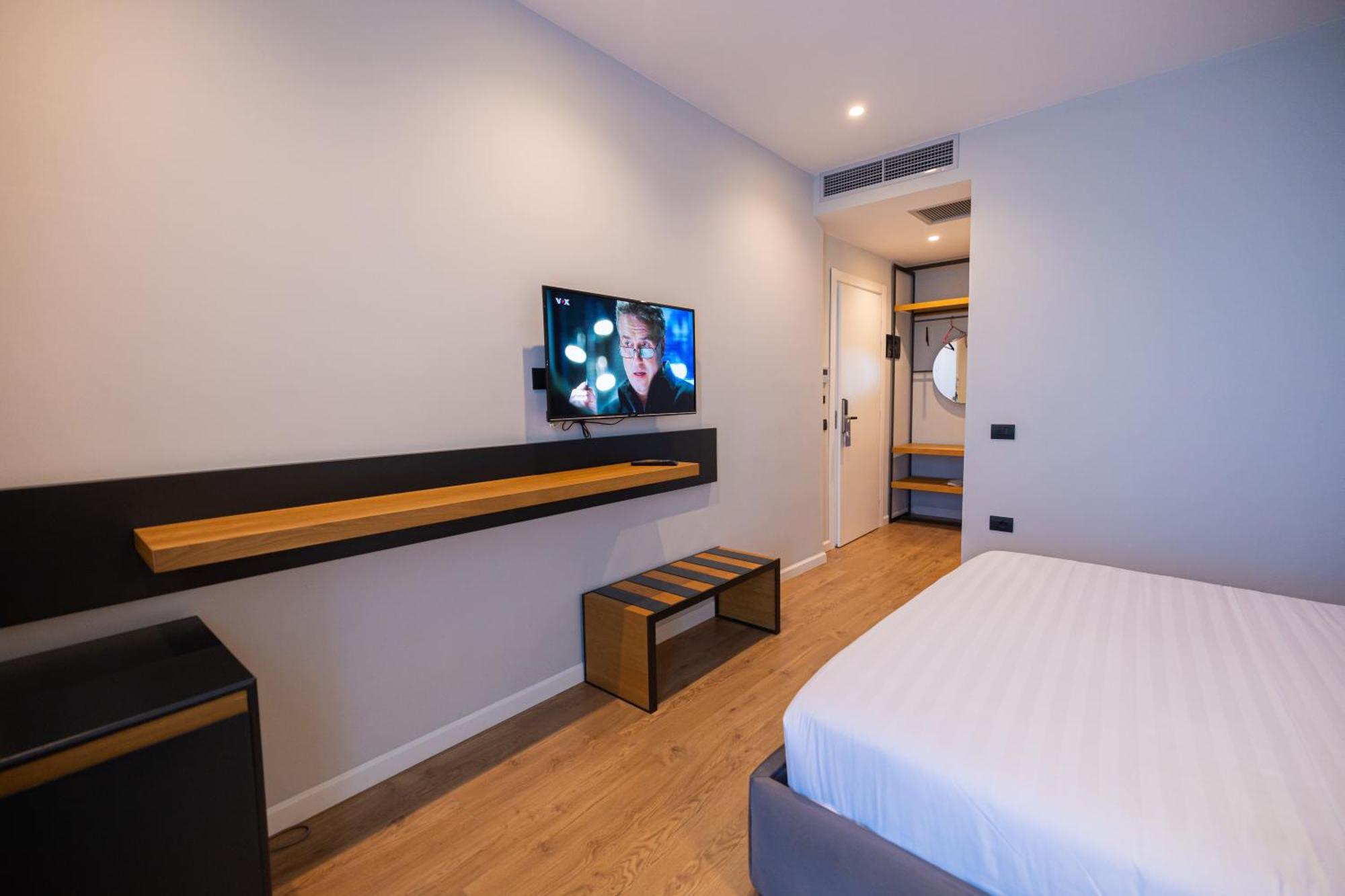 Duka Hotel Vlorë 외부 사진