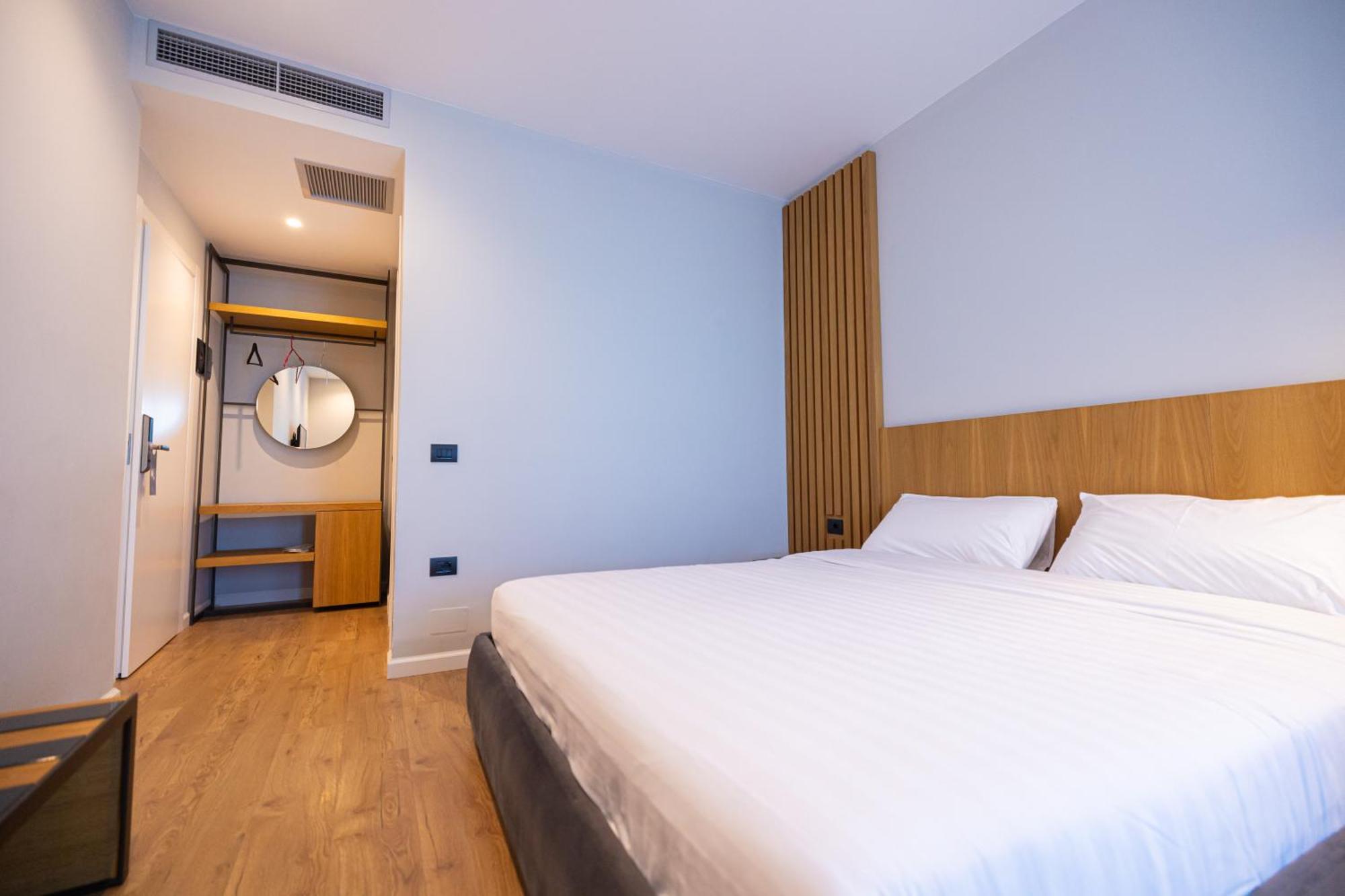 Duka Hotel Vlorë 외부 사진