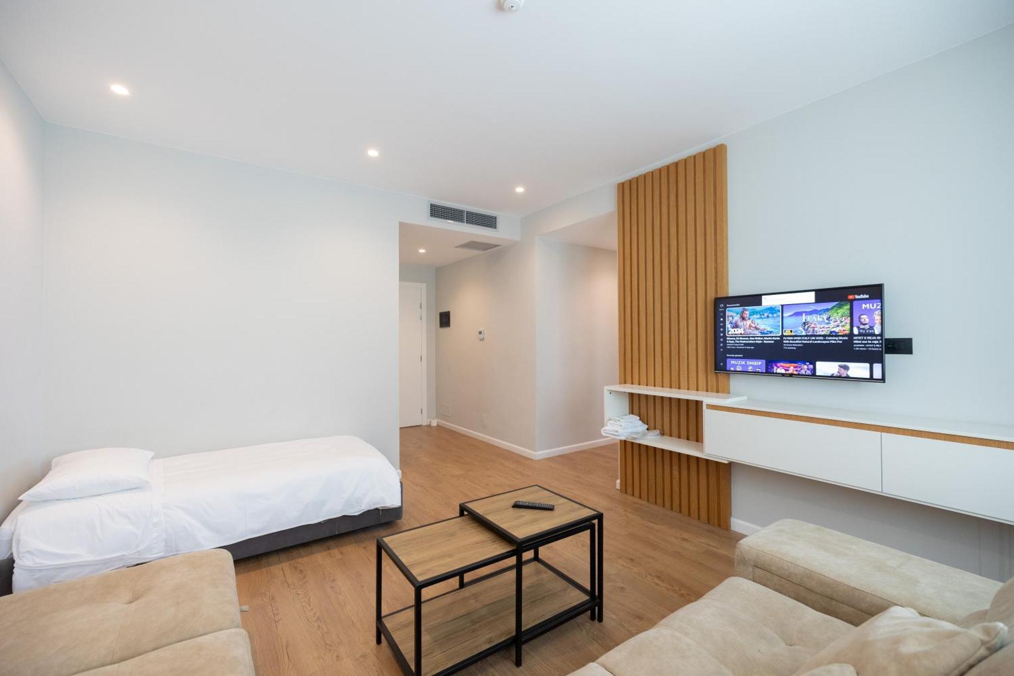 Duka Hotel Vlorë 외부 사진