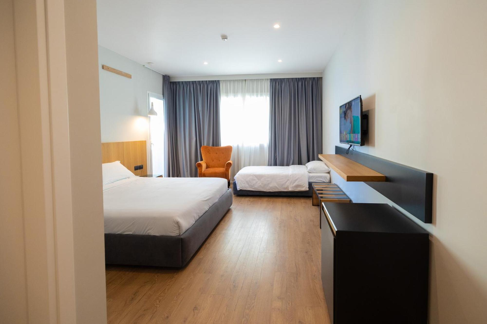Duka Hotel Vlorë 외부 사진