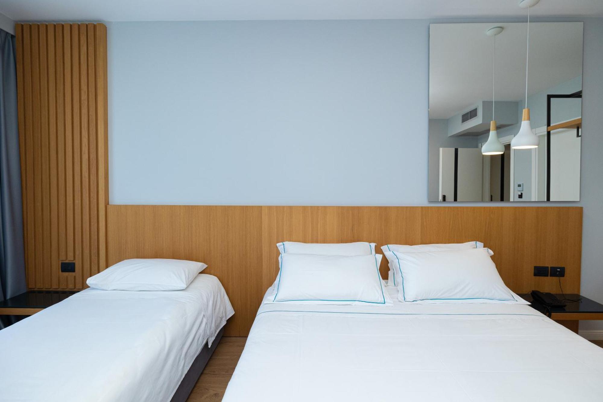 Duka Hotel Vlorë 외부 사진