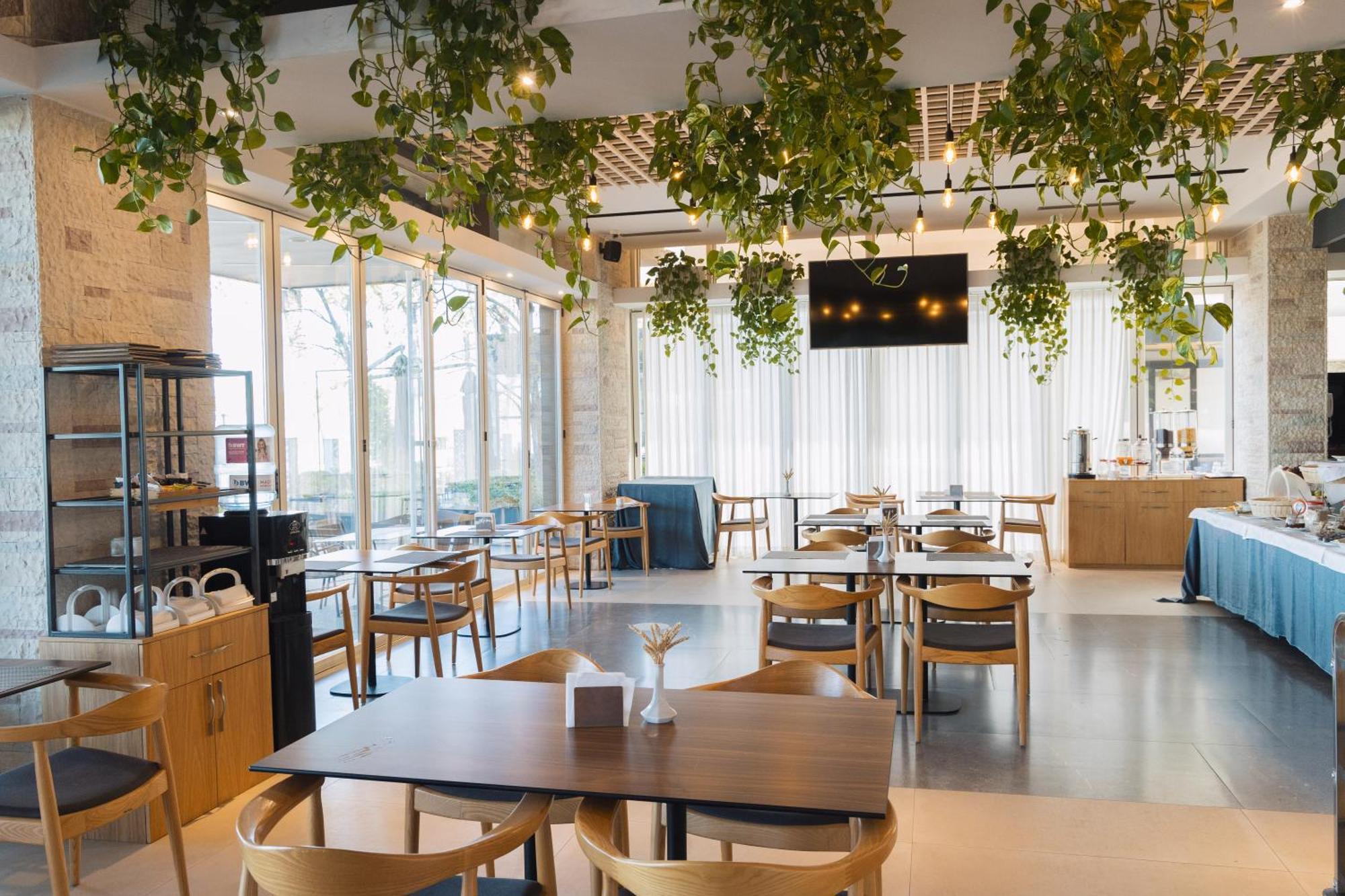 Duka Hotel Vlorë 외부 사진