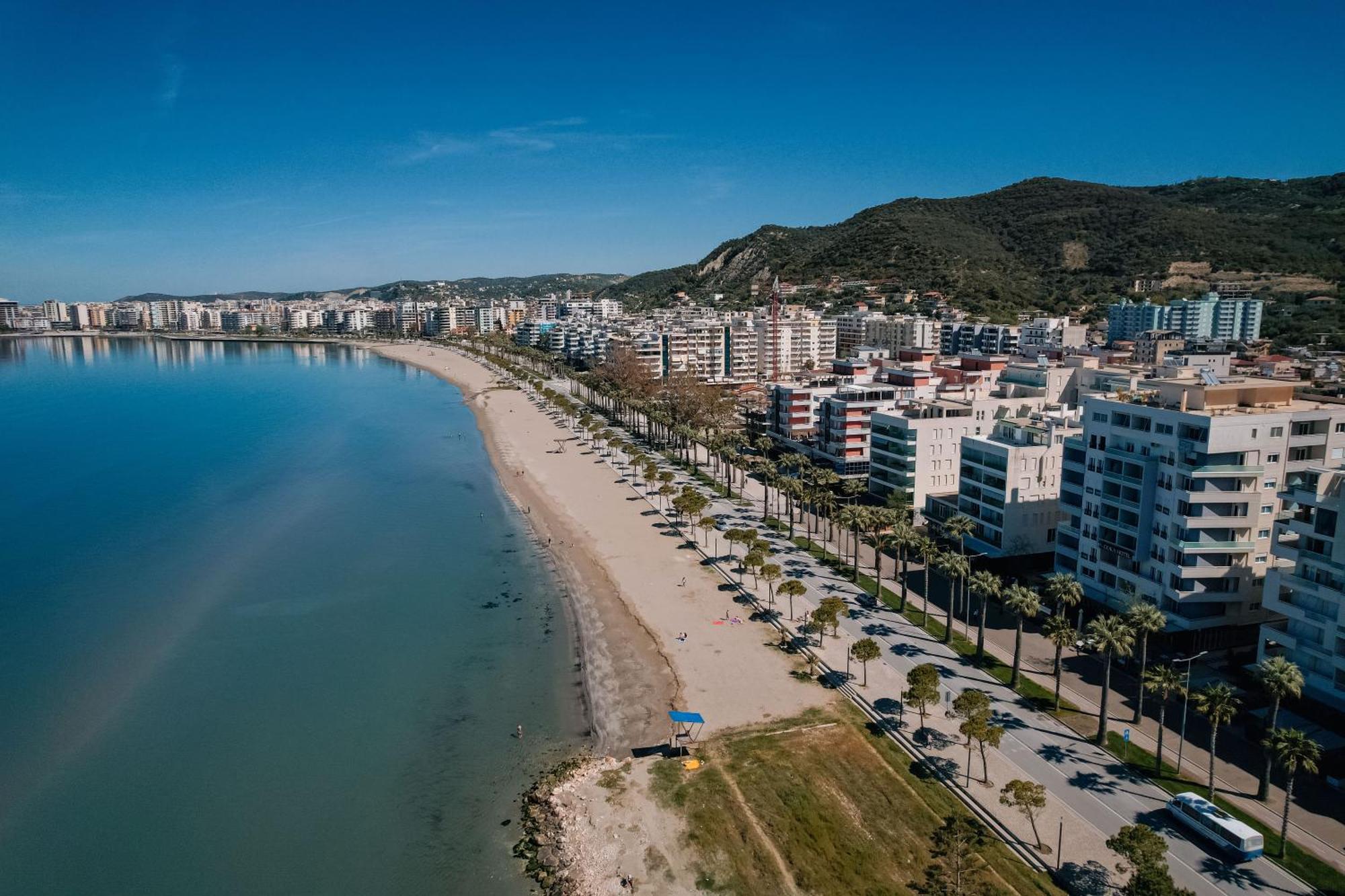 Duka Hotel Vlorë 외부 사진